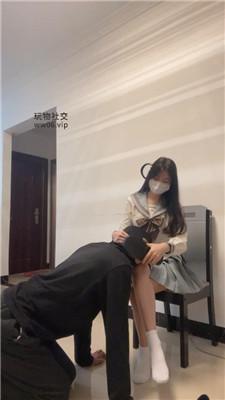52a1l4ed3kw.jpg