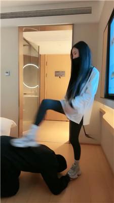 ggxsymqmcvx.jpg