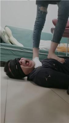 vhuv53qbgpv.jpg