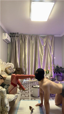 axhye0yioy1.jpg