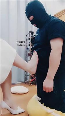 yhdu2hz2ift.jpg
