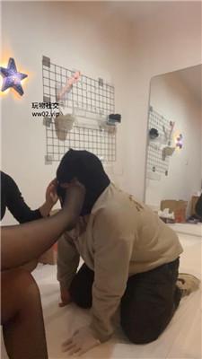 y2mfxpxpocs.jpg