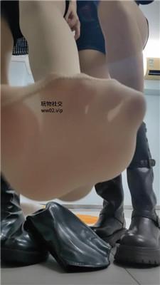 m3nl002miuy.jpg
