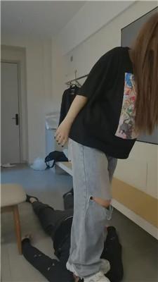 uh5e4ny3myi.jpg