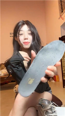 eqky4f44lg3.jpg