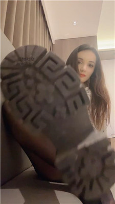 fqyhqvqoofe.jpg