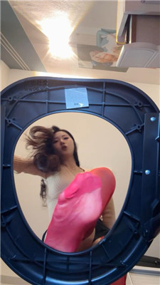 ur00xqetsub.jpg