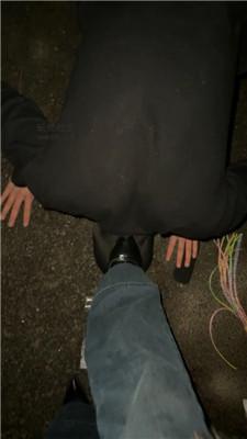 znc2ujrcbw3.jpg
