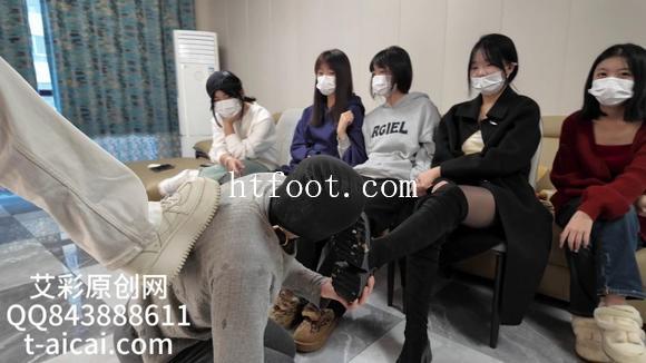 095259sat74girgj7pohek.jpg