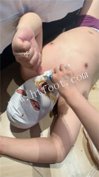 130304us8cln975il040si.jpg