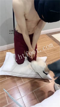 130948emjh5mnr2zn1xmri.jpg
