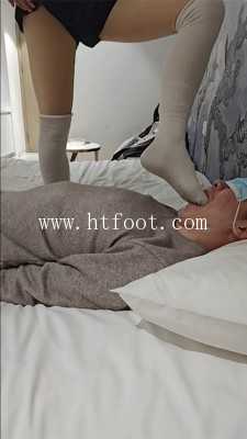 083345imixbgu4uathbing.jpg