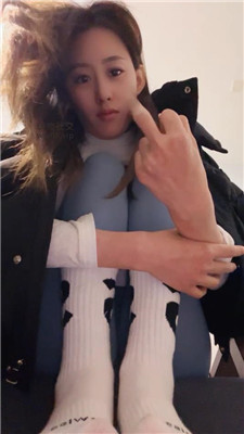 2fjb3ua5zy1.jpg