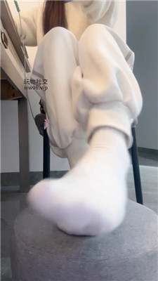 emqyuejdqfy.jpg