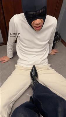 wjpd1romr4a.jpg
