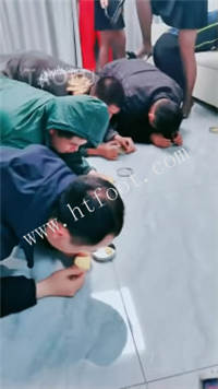 012046hu42snsmqjiq29up.jpg