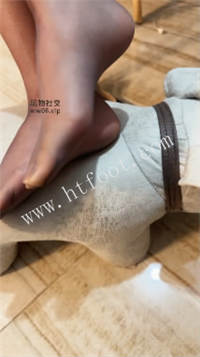 012307uactj1z9hrb190ph.jpg