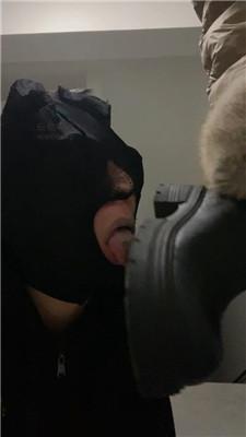 pvqmfko4sbm.jpg