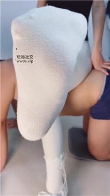 n1awfceg1jb.jpg