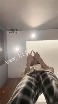 221418liu414nzbefiid6d.jpg
