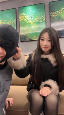 33net4guyhu.jpg