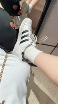011842bynw8m4ssse47ye8.jpg