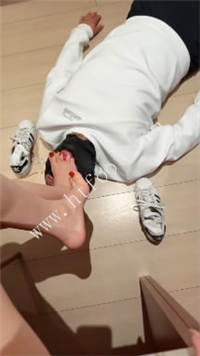 011844he6yeeou4369zve4.jpg