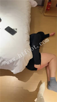 011309tkihiqcuazza8izt.jpg
