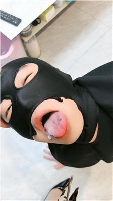 sicauuhzv3r.jpg