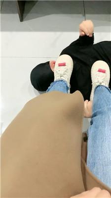 c1k032wxad5.jpg
