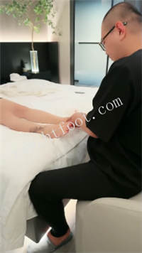 012800bg7vo7m002922o02.jpg