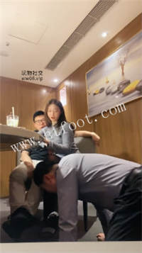 014019xgajkq6ju4y65n81.jpg