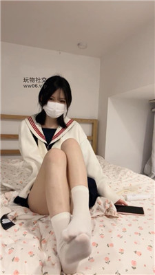 uyyuot1j3rb.jpg