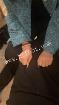 002051phchik33hhi5ak20.jpg