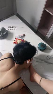 edyc0kqlzeo.jpg