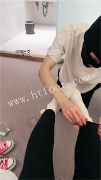 042656j5f43sg00pcc88vc.jpg