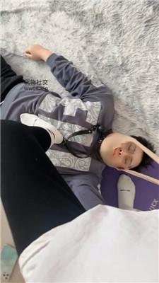 xbdhtw1m4fy.jpg