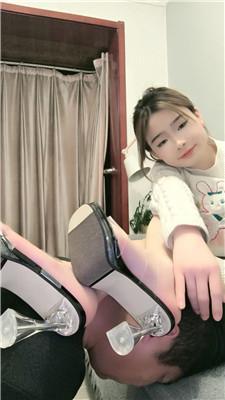 2n4swd02qw2.jpg