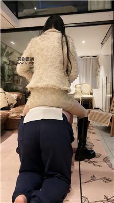 43ikuclvbt0.jpg