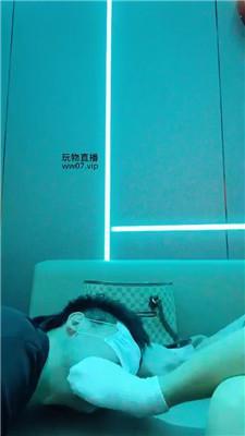 agz0sceypjm.jpg