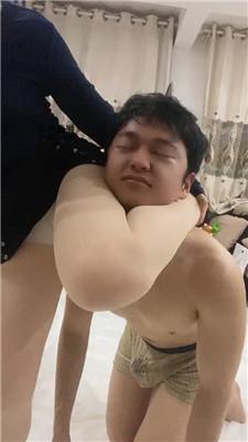 h3fx4hy5sft.jpg