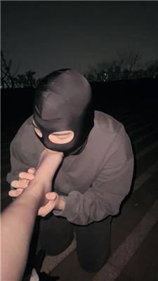 dw4ovbaynks.jpg
