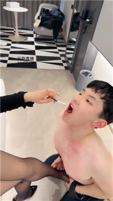ijhhym2d2jp.jpg