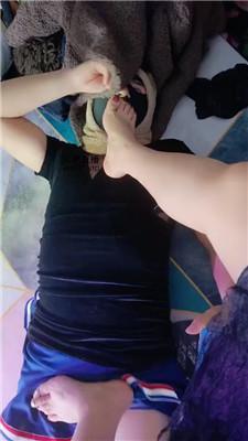 rhzrwu2zjsv.jpg