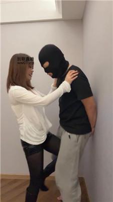 kkn3ny1h2g5.jpg
