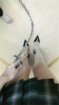 011145ofi4fcowht44tw7f.jpg