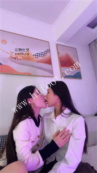 011439h4l44ggsva65zjj6.jpg