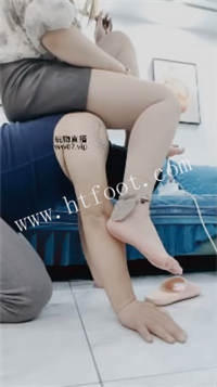 013226g1r5gir5gl5wldni.jpg