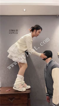 025556xiyjw939e82993me.jpg