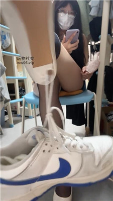nb4jqdkuu1m.jpg